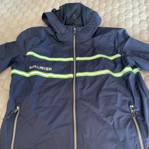 Men’s size M wind breaker/light jacket